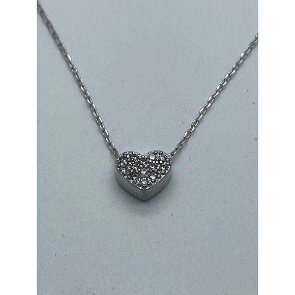 Tiny Heart Necklace, Minimal Necklace, Minimalist Necklace, Everyday Necklace - Picture 1 of 3